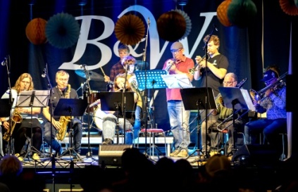 FM Almost Big Band